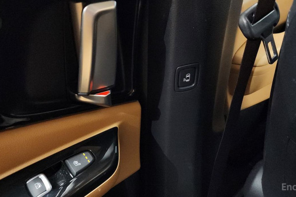 2023 Kia Carnival с пробегом 73 792 км