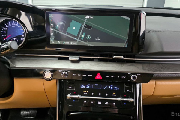 2023 Kia Carnival с пробегом 85 403 км