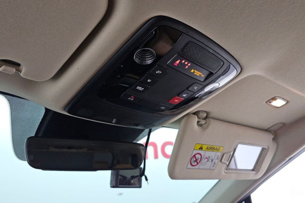 2023 Kia Carnival с пробегом 45 289 км