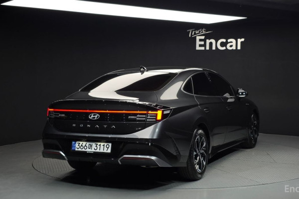 2025 Hyundai Sonata с пробегом 16 351 км