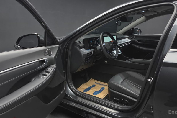 2025 Hyundai Sonata с пробегом 16 351 км