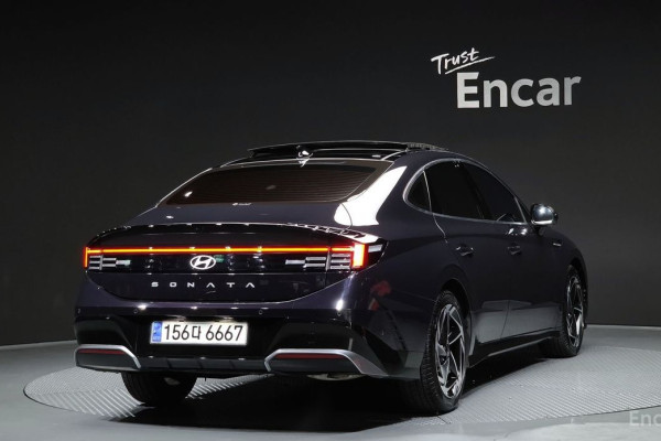 2025 Hyundai Sonata с пробегом 15 696 км