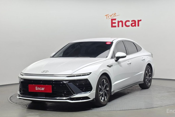 2023 Hyundai Sonata с пробегом 8 759 км