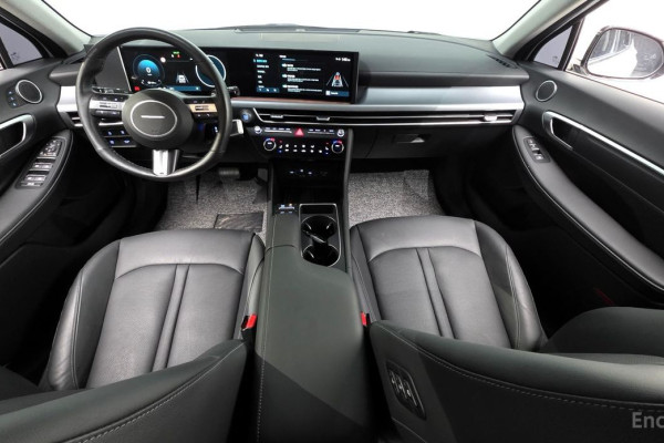 2023 Hyundai Sonata с пробегом 8 759 км