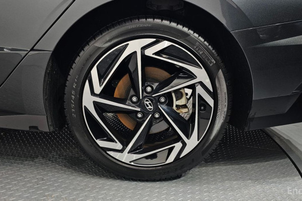 2023 Hyundai Sonata с пробегом 30 806 км