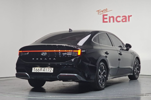 2023 Hyundai Sonata с пробегом 26 716 км