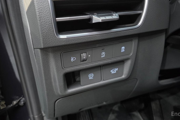 2025 Hyundai Sonata с пробегом 15 696 км