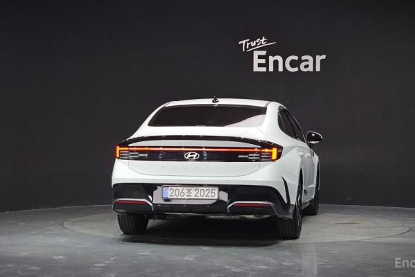 2025 Hyundai Sonata с пробегом 8 147 км