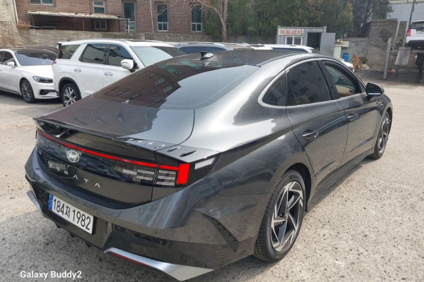 2025 Hyundai Sonata с пробегом 703 км