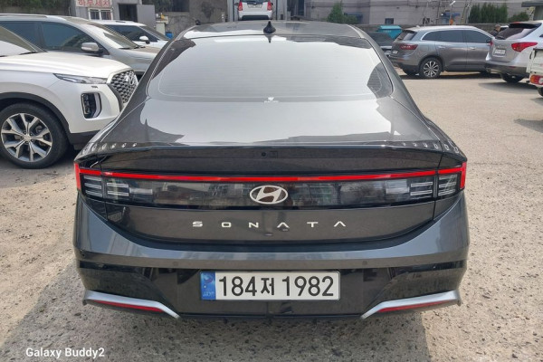 2025 Hyundai Sonata с пробегом 703 км