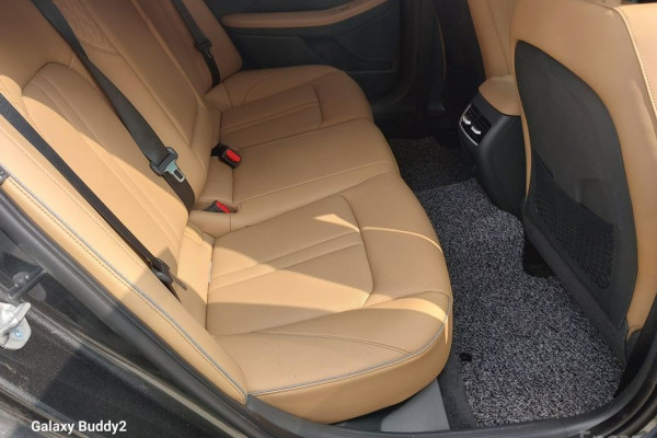 2025 Hyundai Sonata с пробегом 703 км