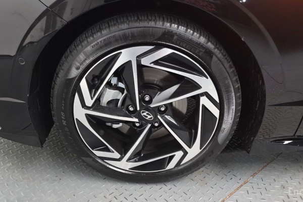 2025 Hyundai Sonata с пробегом 7 788 км