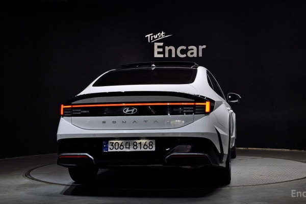 2023 Hyundai Sonata с пробегом 30 009 км