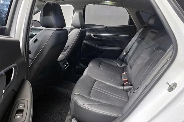 2023 Hyundai Sonata с пробегом 30 009 км