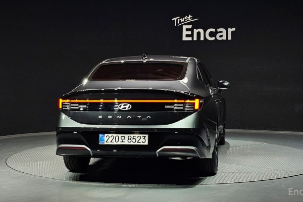 2025 Hyundai Sonata с пробегом 114 км