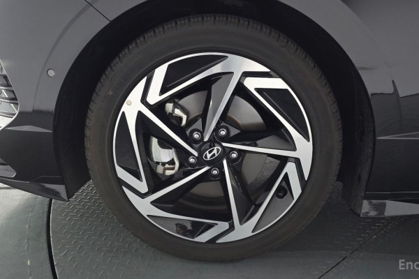 2025 Hyundai Sonata с пробегом 7 680 км