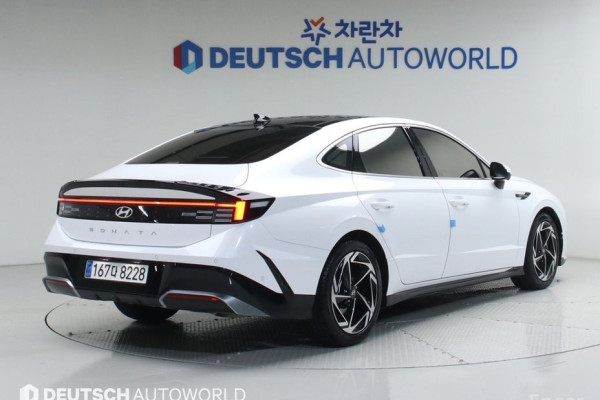 2025 Hyundai Sonata с пробегом 12 549 км