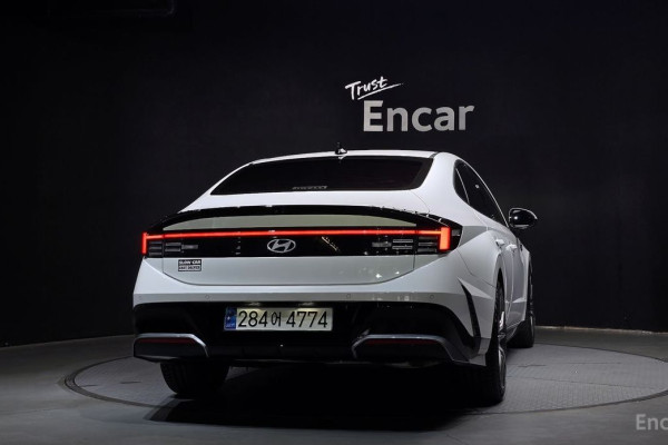 2023 Hyundai Sonata с пробегом 16 929 км