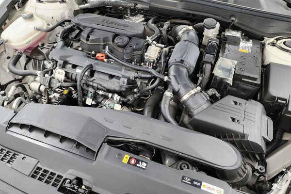 2024 Hyundai Sonata с пробегом 8 044 км