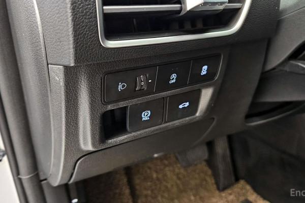 2023 Hyundai Sonata с пробегом 10 389 км