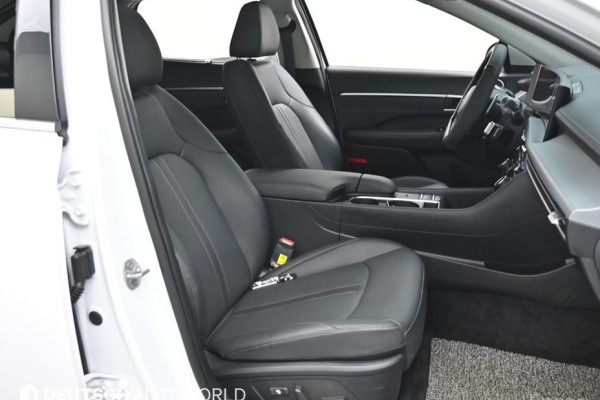 2025 Hyundai Sonata с пробегом 12 549 км