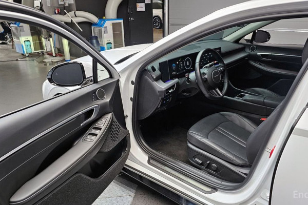 2023 Hyundai Sonata с пробегом 16 929 км