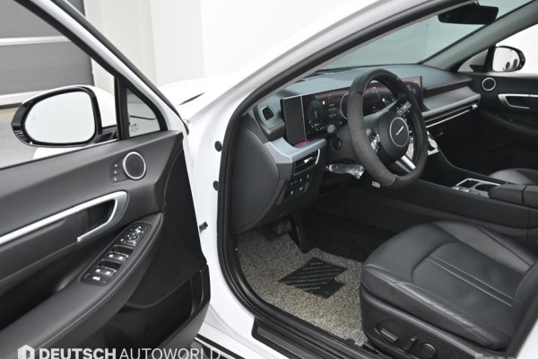 2025 Hyundai Sonata с пробегом 12 549 км