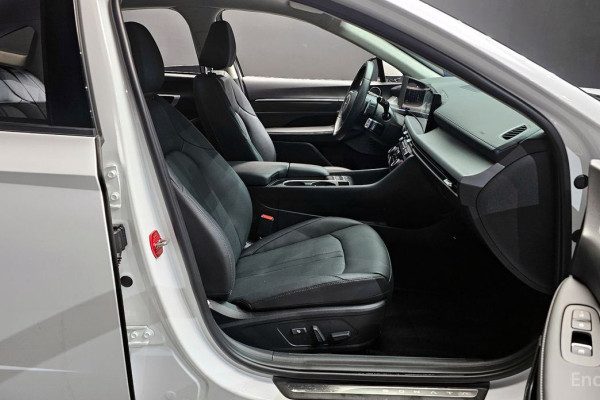 2023 Hyundai Sonata с пробегом 16 929 км