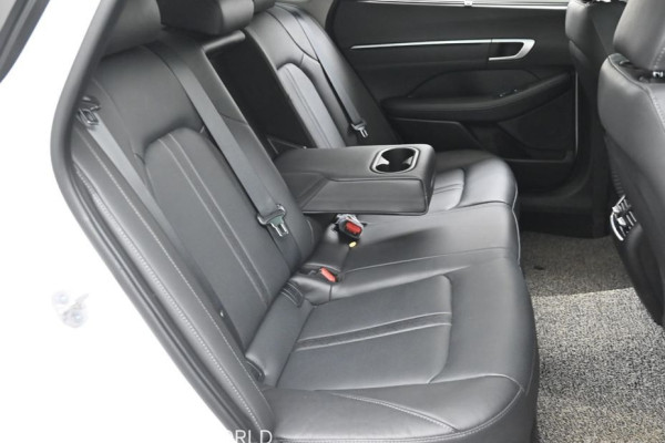 2025 Hyundai Sonata с пробегом 12 549 км