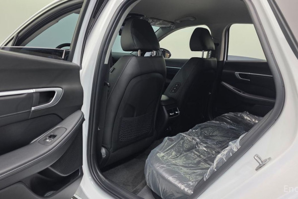 2025 Hyundai Sonata с пробегом 9 079 км