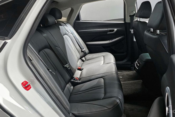 2023 Hyundai Sonata с пробегом 16 929 км