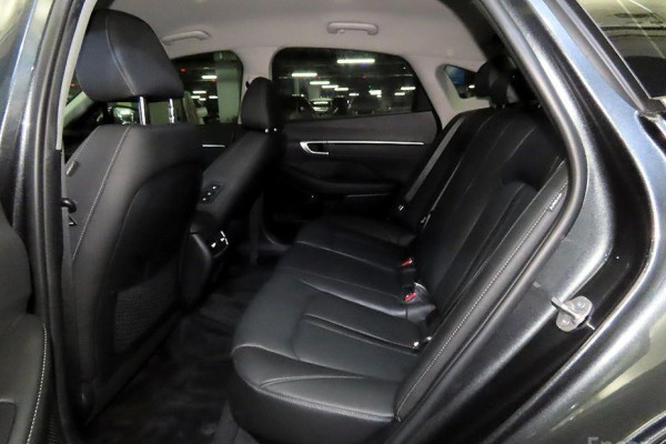 2023 Hyundai Sonata с пробегом 61 488 км