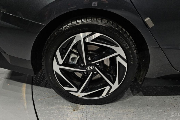 2025 Hyundai Sonata с пробегом 7 991 км