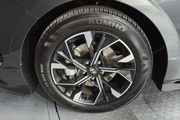 2024 Hyundai Sonata с пробегом 8 182 км