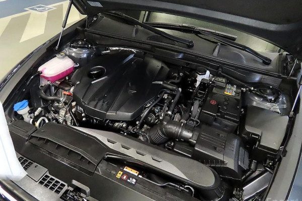 2023 Hyundai Sonata с пробегом 61 488 км