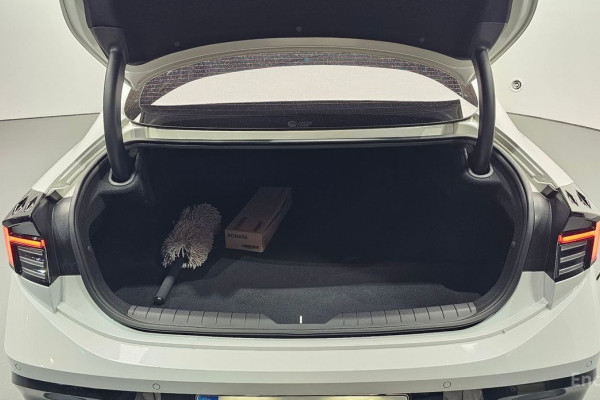 2024 Hyundai Sonata с пробегом 10 032 км