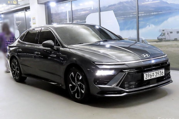 2023 Hyundai Sonata с пробегом 61 488 км