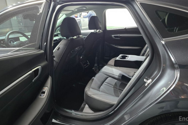 2024 Hyundai Sonata с пробегом 8 182 км