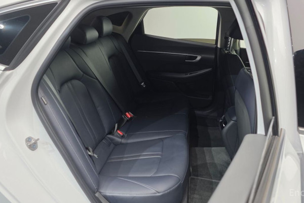 2023 Hyundai Sonata с пробегом 33 191 км