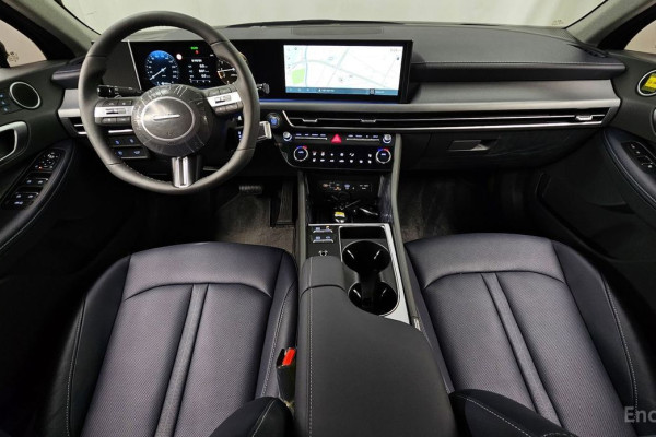 2025 Hyundai Sonata с пробегом 1 360 км