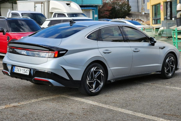 2023 Hyundai Sonata с пробегом 23 000 км
