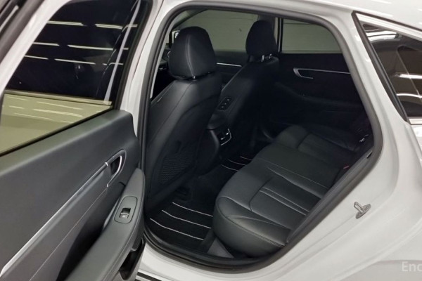 2025 Hyundai Sonata с пробегом 1 917 км
