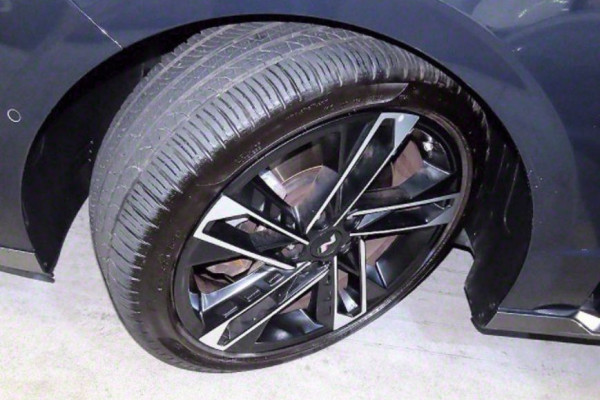 2024 Hyundai Sonata с пробегом 13 900 км