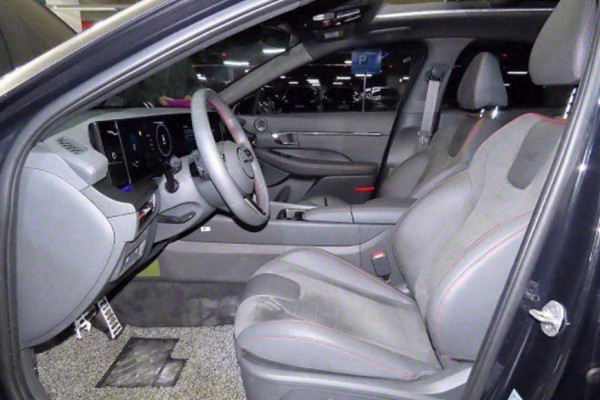 2024 Hyundai Sonata с пробегом 13 900 км