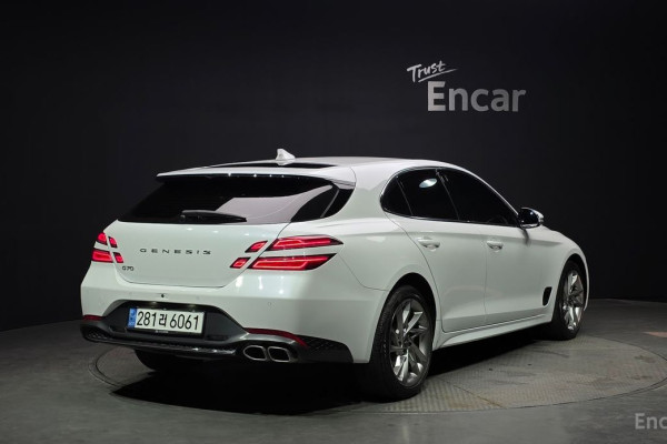 2022 Genesis G70 с пробегом 39 073 км