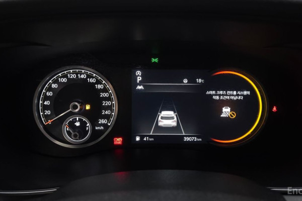 2022 Genesis G70 с пробегом 39 073 км