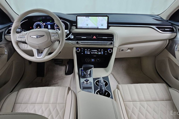 2023 Genesis G70 с пробегом 5 526 км