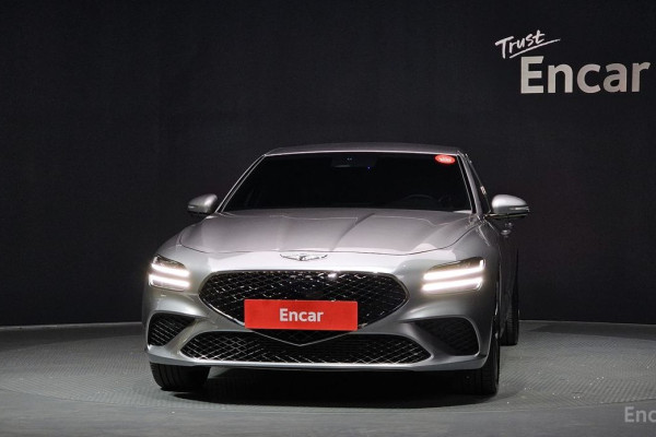2022 Genesis G70 с пробегом 17 582 км