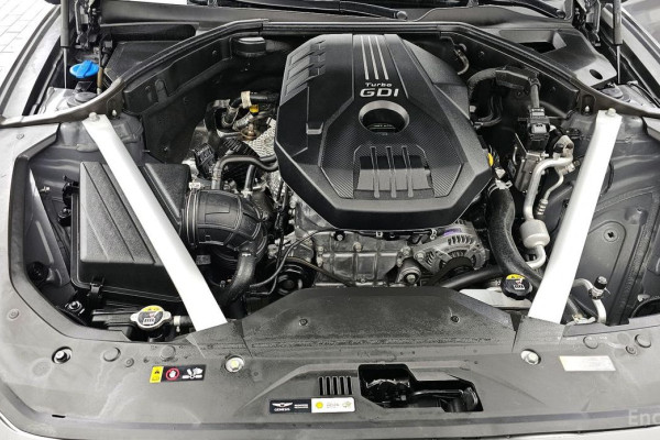 2022 Genesis G70 с пробегом 17 582 км