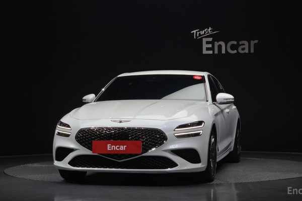 2022 Genesis G70 с пробегом 53 995 км